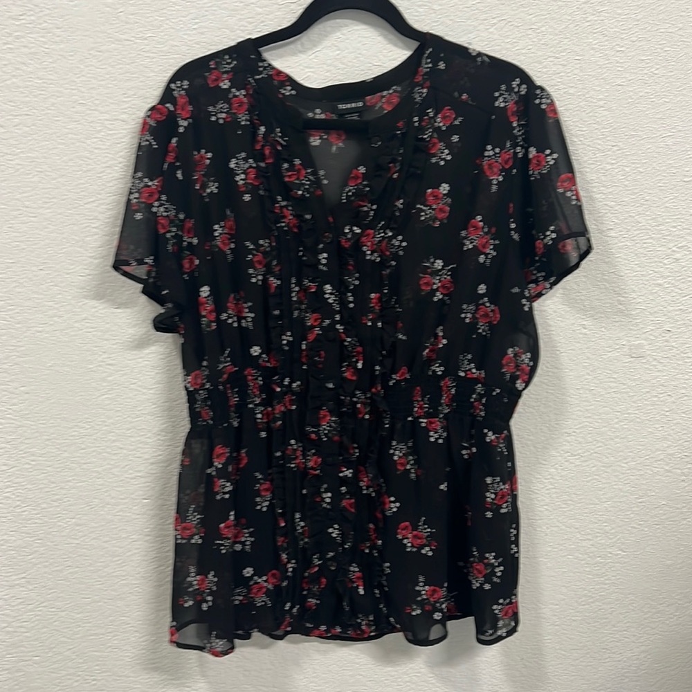 Torrid Blouse Size 2